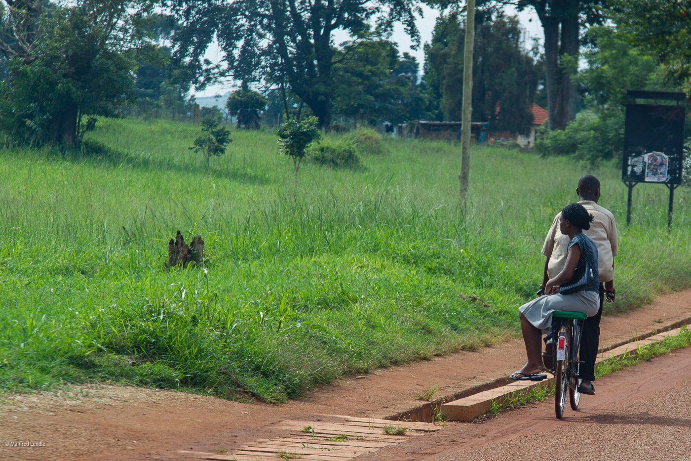 Uganda_2010_1D-3471.jpg